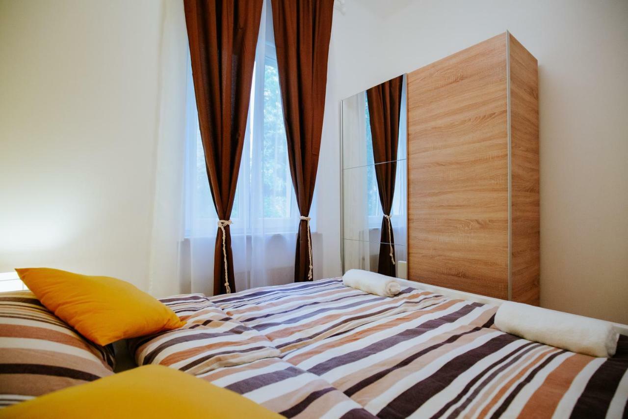 Apartment Casa Depoli Fiume Esterno foto